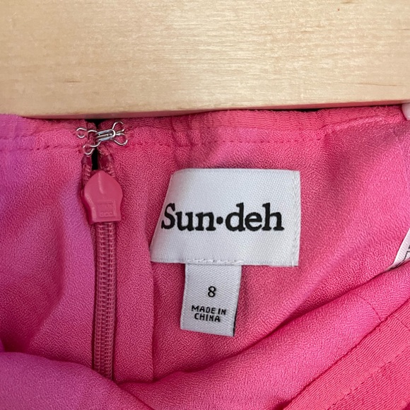 Aritzia Sundeh pink skirt - Picture 2 of 2